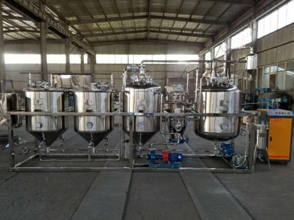探究橡胶工业的可继续开展之路 青岛科技大校园长陈克正应邀到会第二十届我国橡胶年会